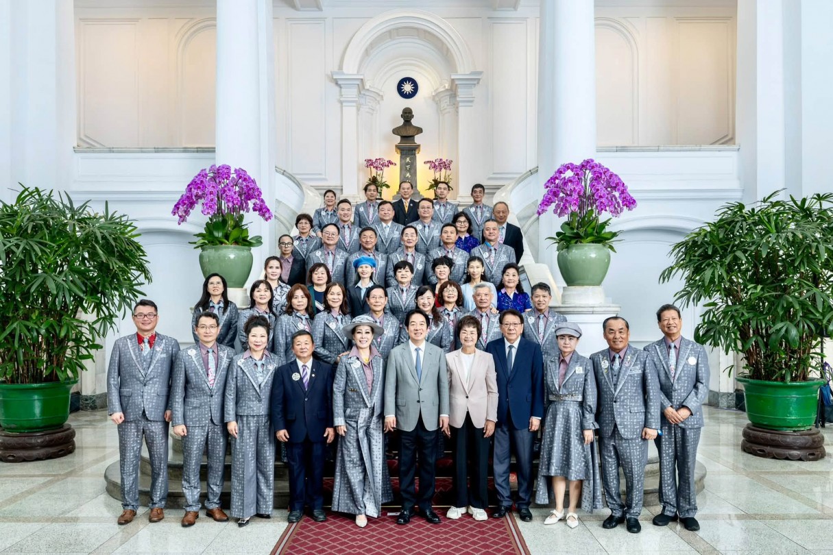 115,09,14-300D複合區參訪總統府相簿封面照