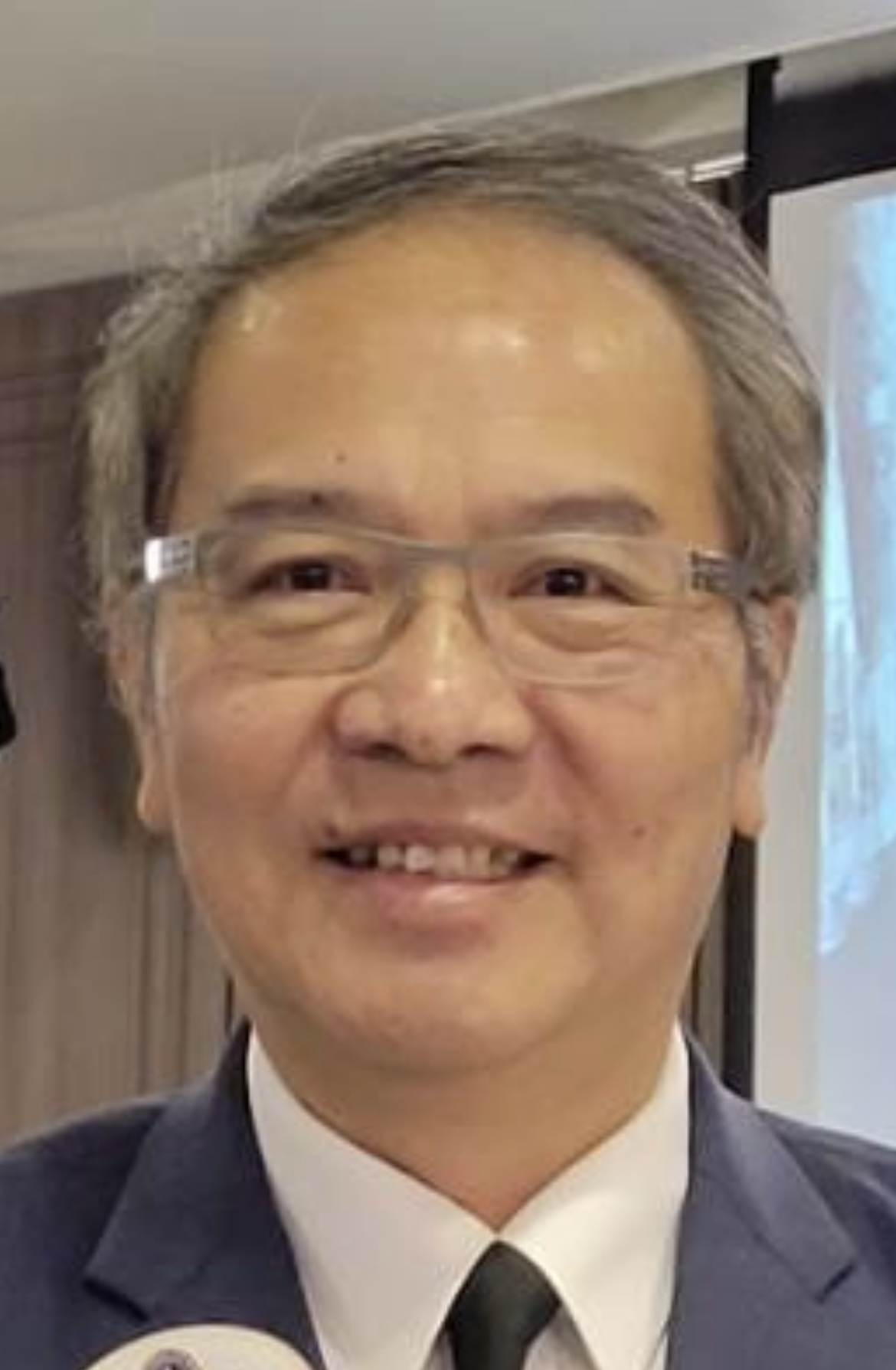 憲章修訂委員會主委 何建昌