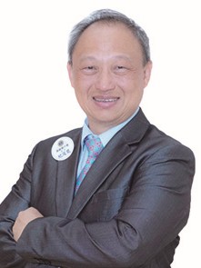 和平海報比賽主委 紀俊能