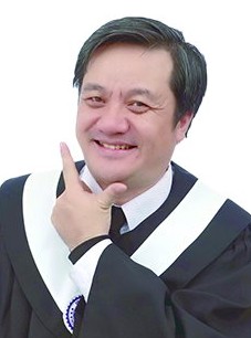 名譽副議長 曾育皇